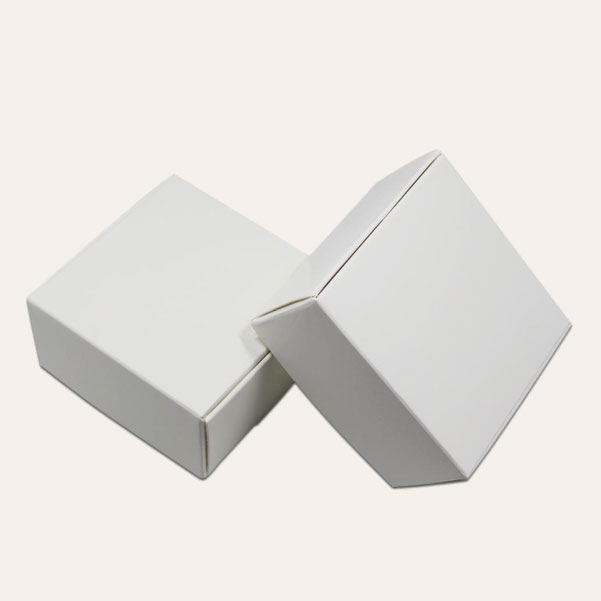 wholesale-white-mailer-boxes