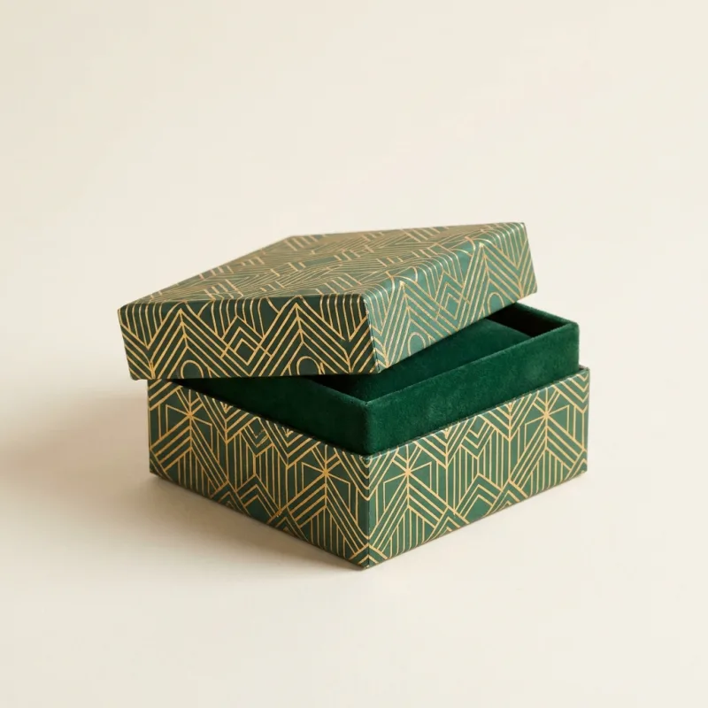 Necklace Boxes
